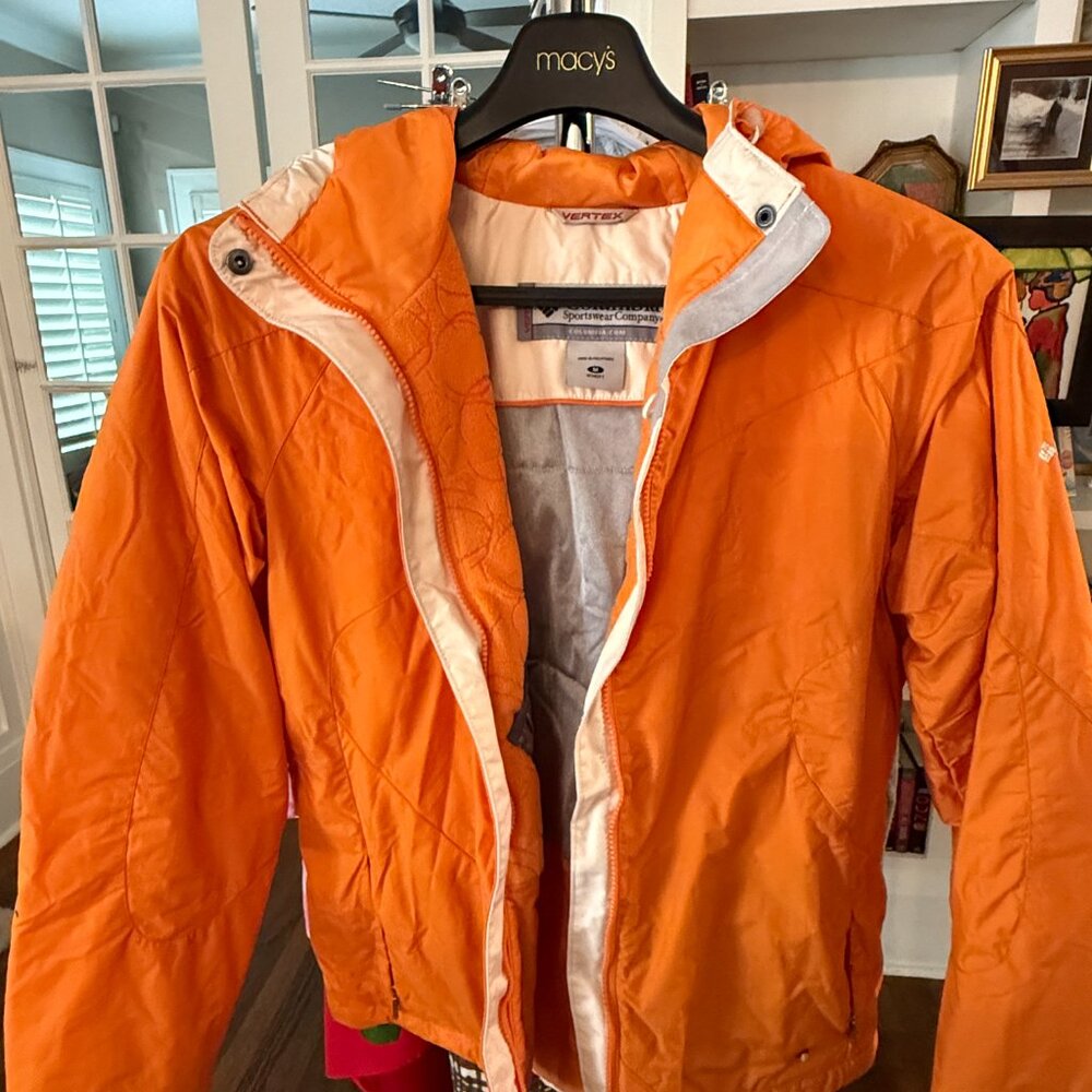 Columbia Vertex ski or snowboard jacket